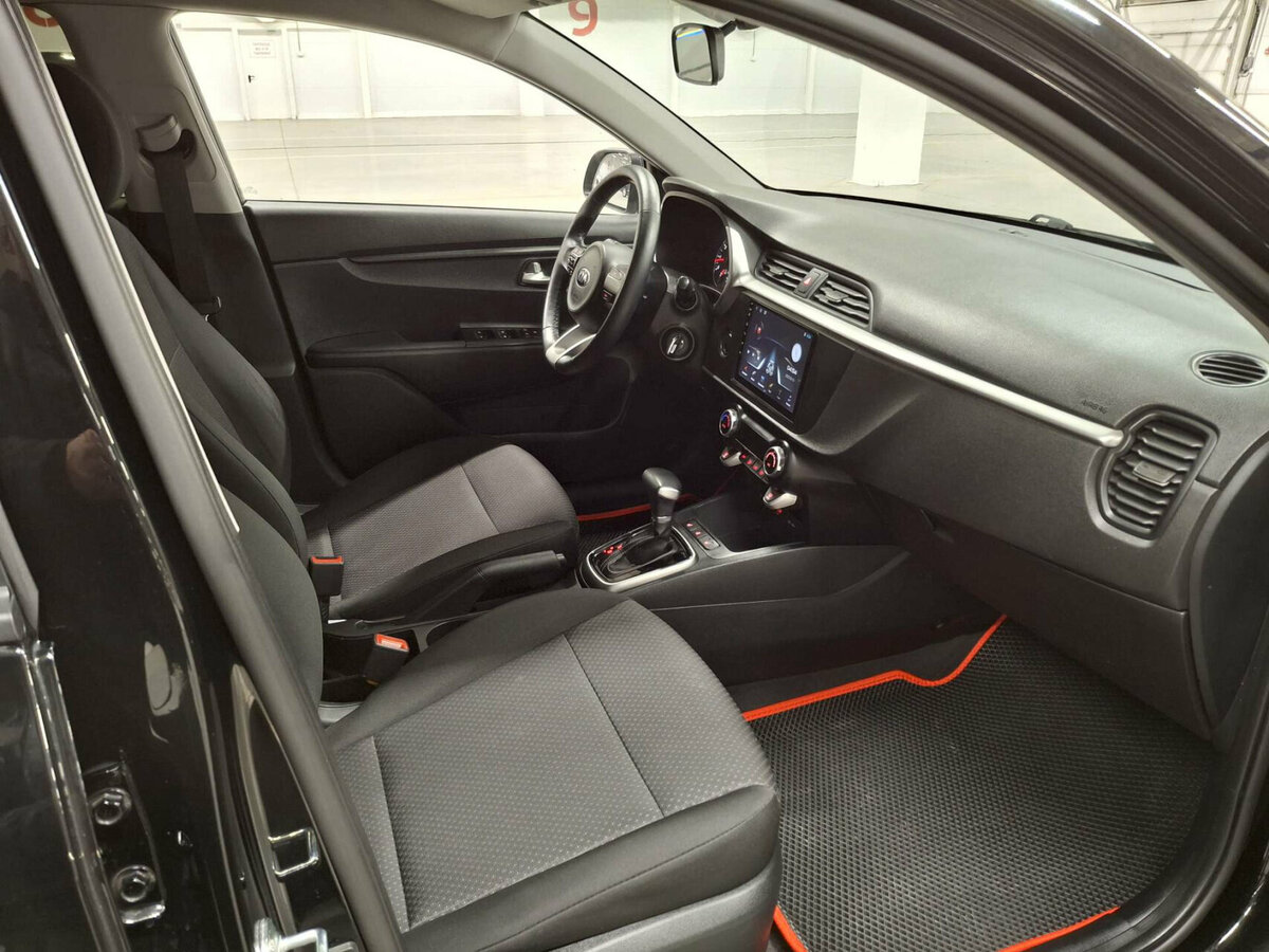 Kia Rio IV Рестайлинг, 2021 Фото №11
