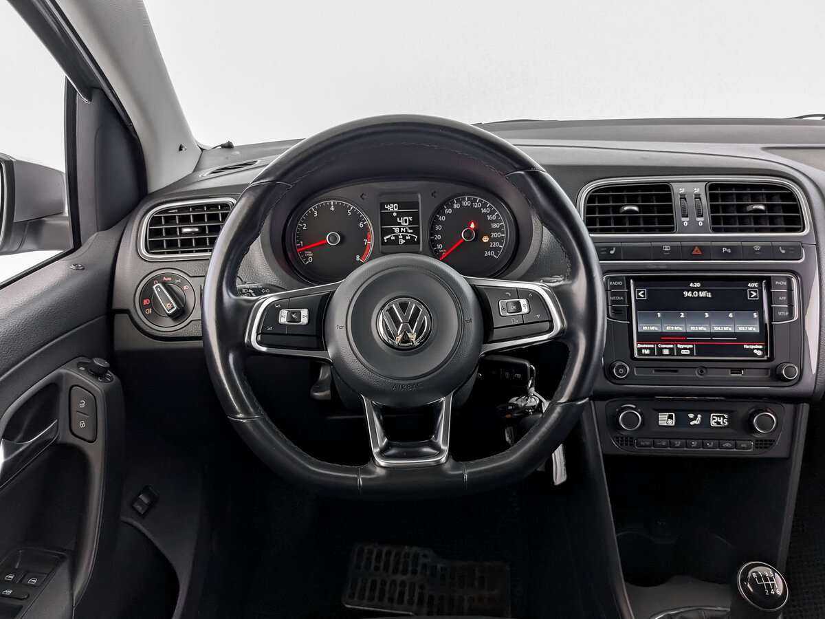 Volkswagen Polo, 2019 Фото №20