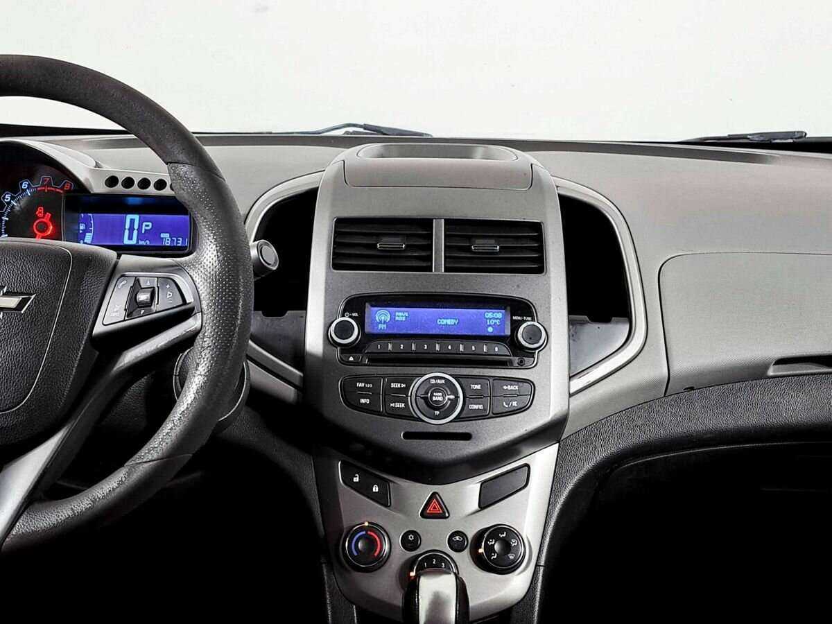 Chevrolet Aveo, 2013 Фото №13