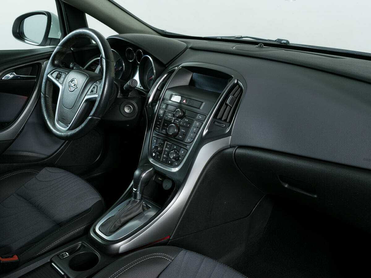 Opel Astra, 2013 Фото №8