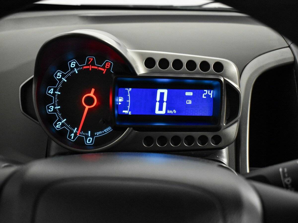 Chevrolet Aveo, 2012 Фото №15