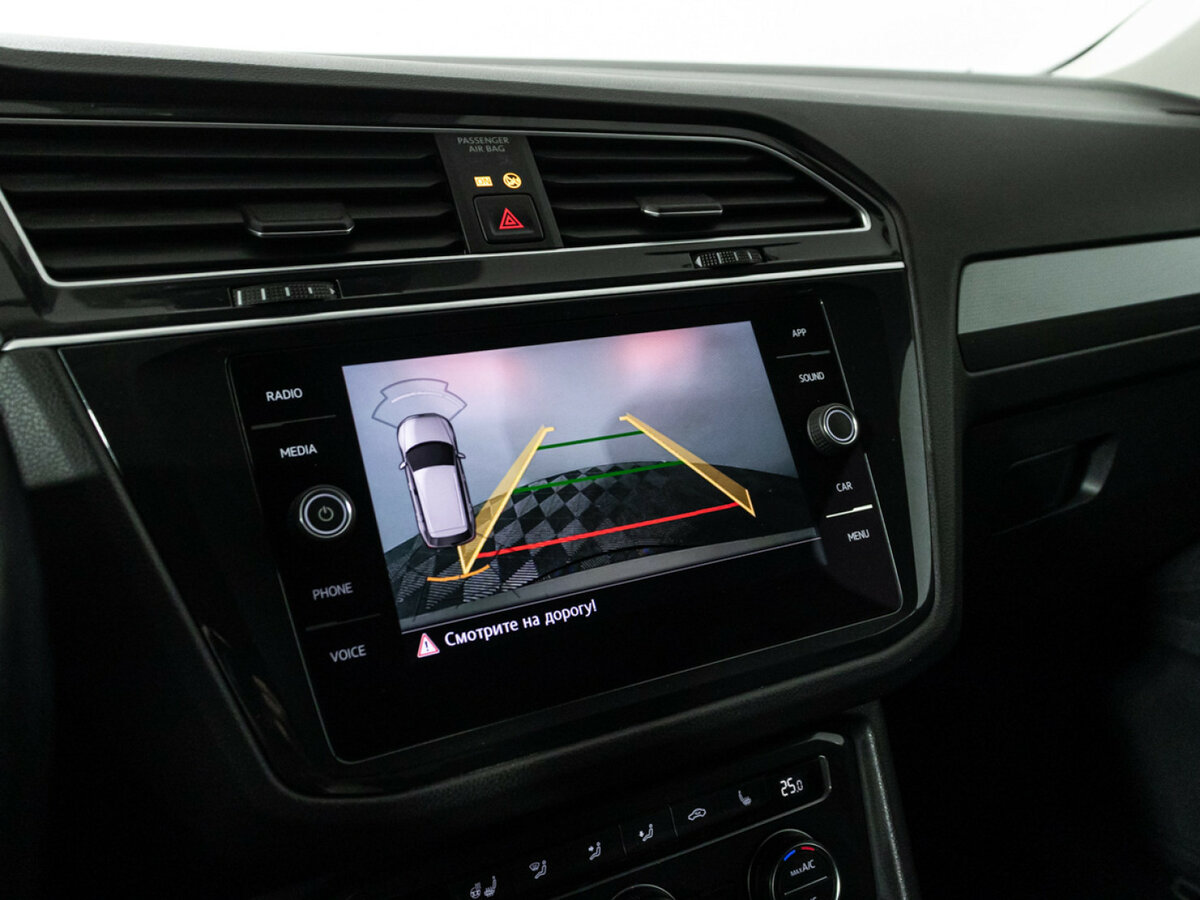 Volkswagen Tiguan II, 2019 Фото №14