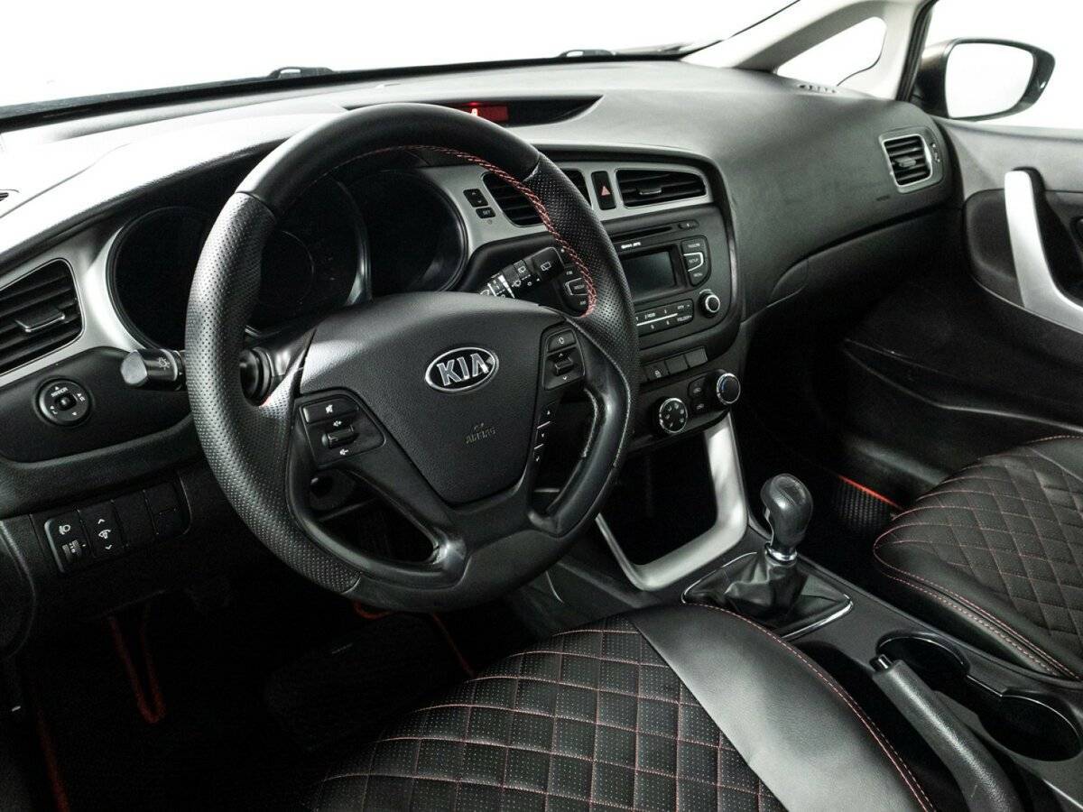 Kia Ceed, 2013 Фото №11