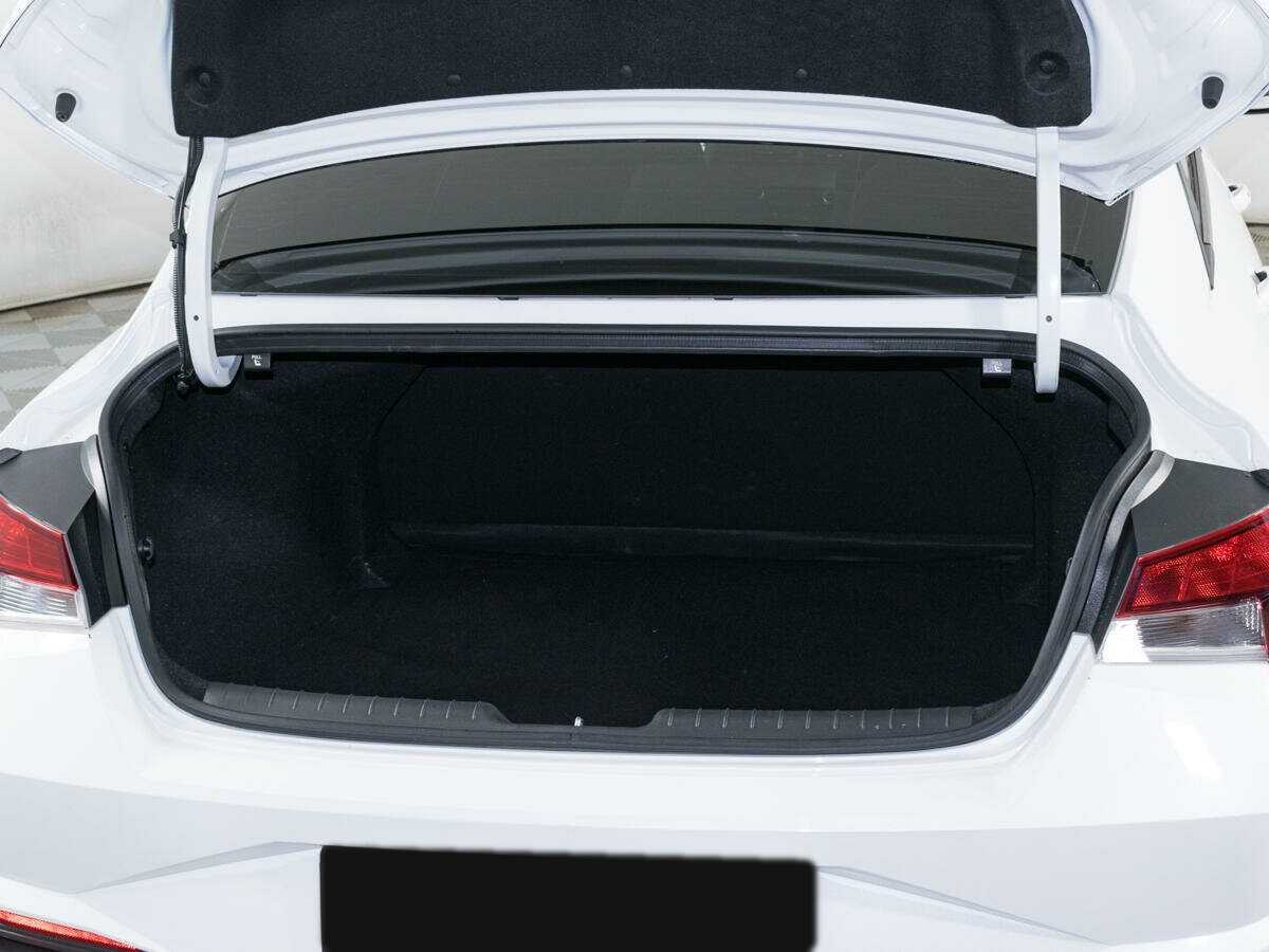 Hyundai Elantra, 2021 Фото №6