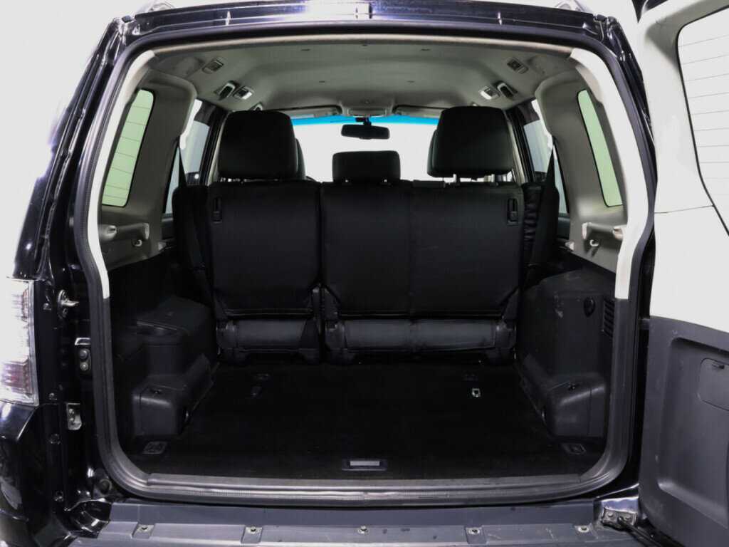 Mitsubishi Pajero, 2013 Фото №25