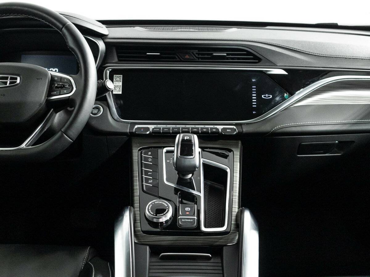 Geely Atlas Pro, 2024 Фото №14