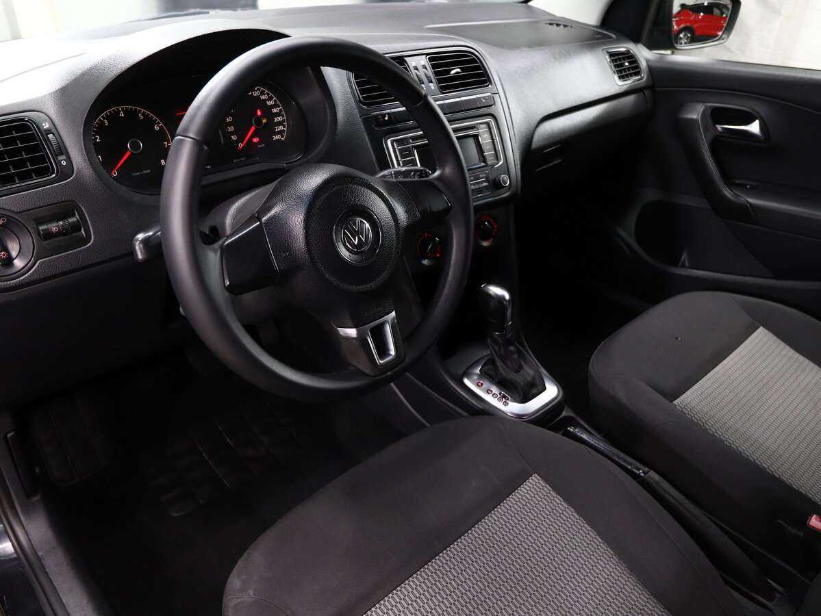Volkswagen Polo, 2013 Фото №6
