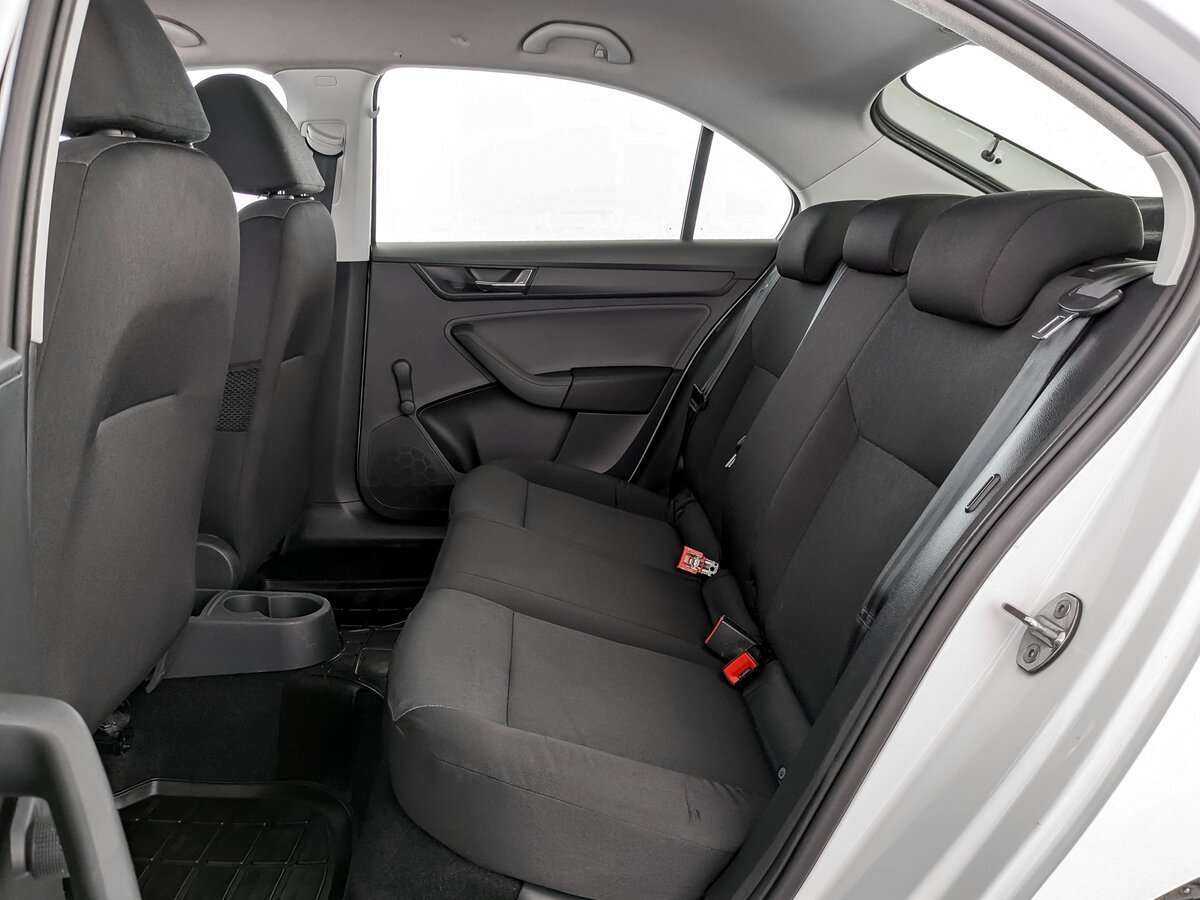 Skoda Rapid, 2018 Фото №12