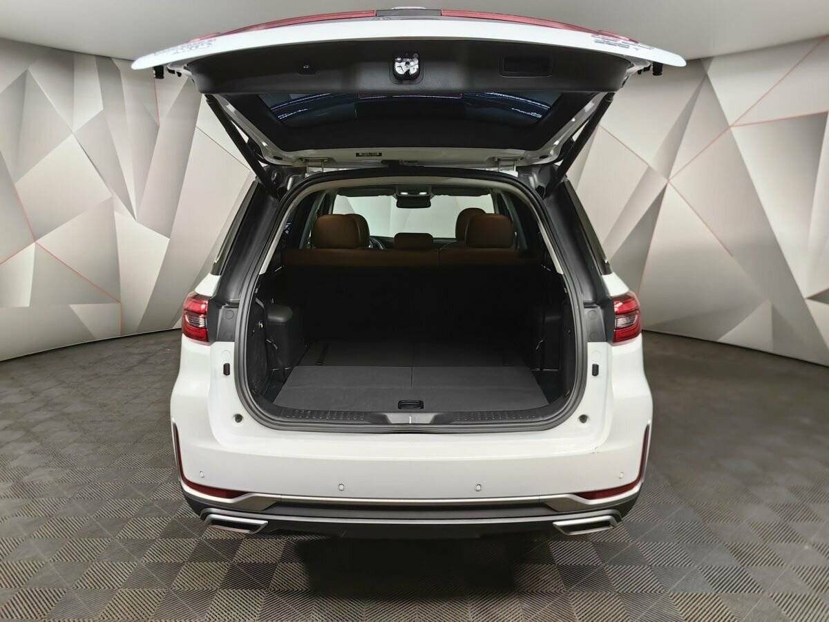 Changan CS95, 2022 Фото №12