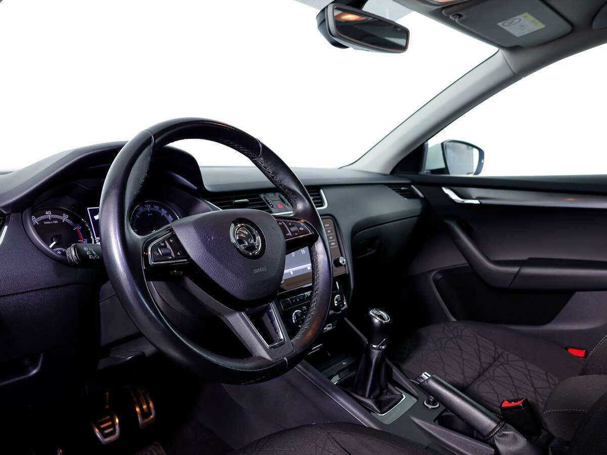 Skoda Octavia, 2018 Фото №13