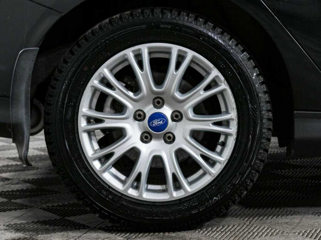Ford Focus, 2013 Фото №15