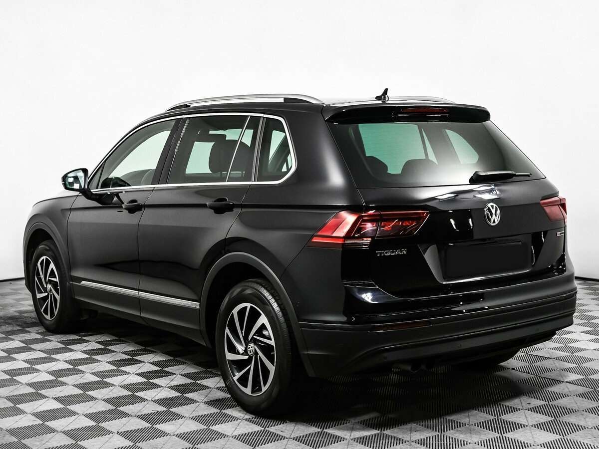Volkswagen Tiguan, 2018 Фото №7