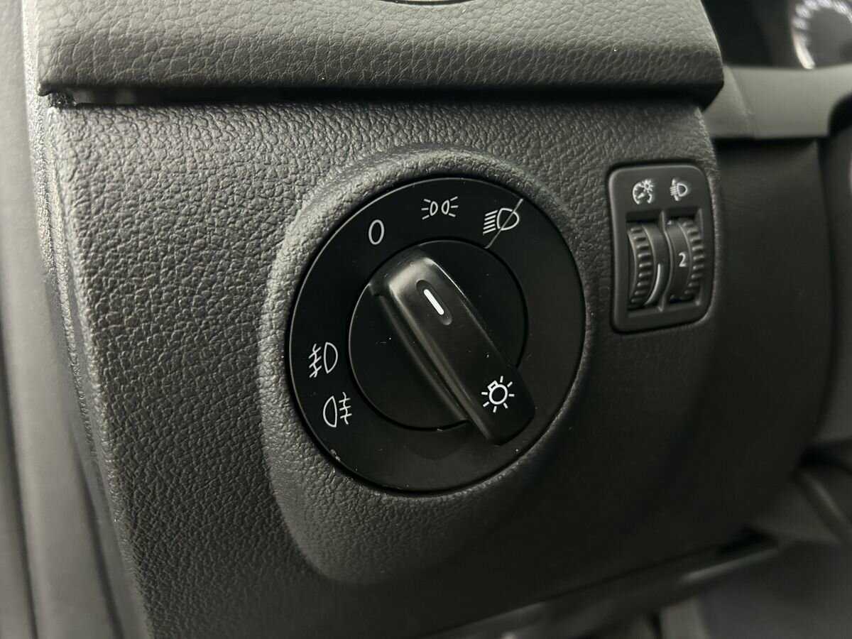 Volkswagen Golf Plus, 2012 Фото №8