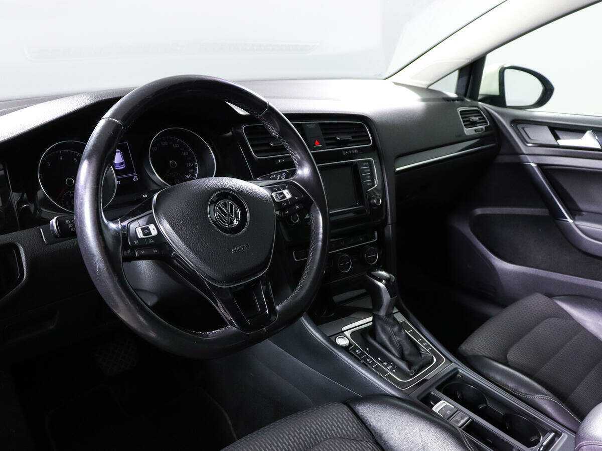 Volkswagen Golf, 2013 Фото №12
