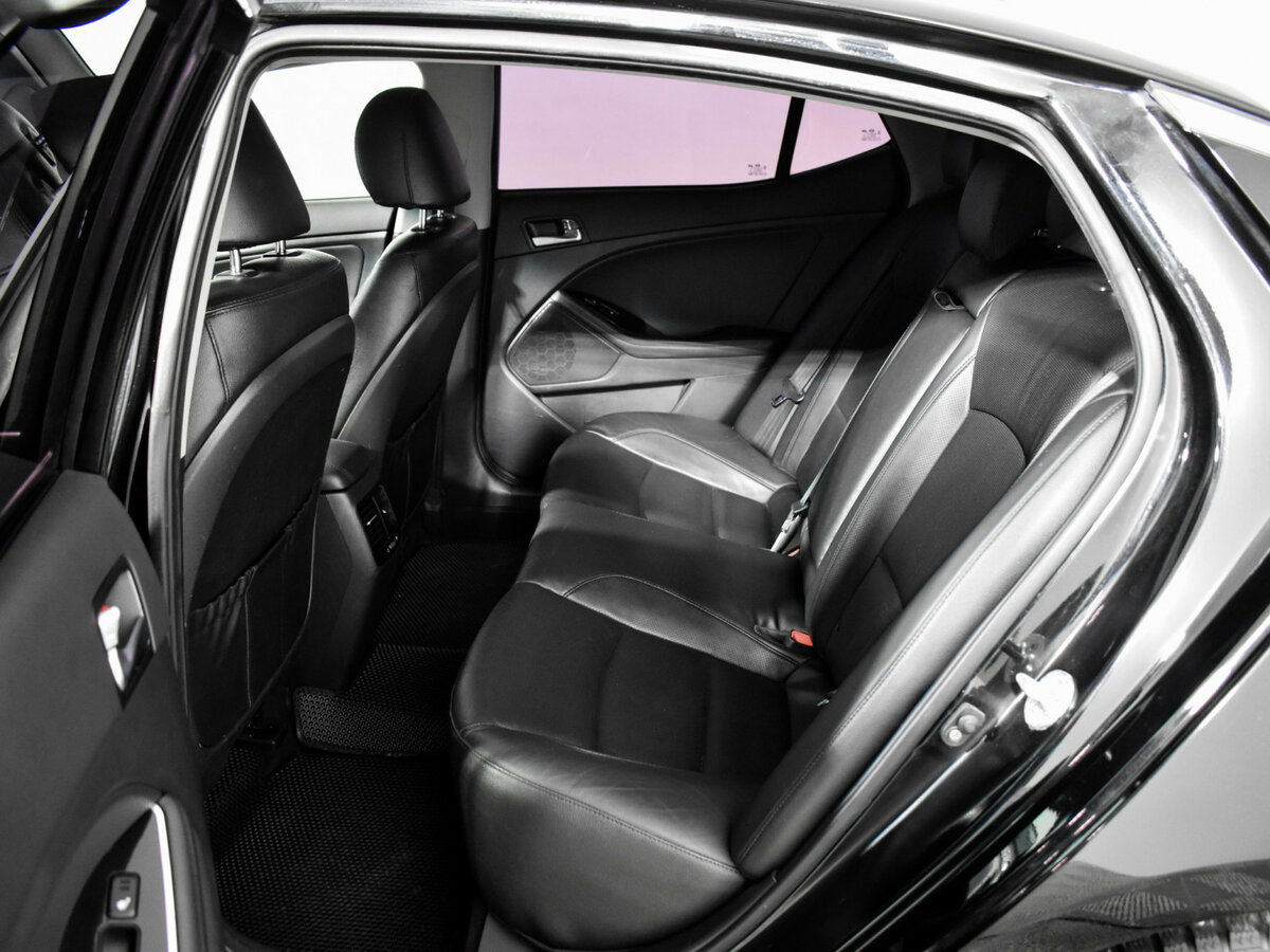 Kia Optima III Рестайлинг, 2015 Фото №9