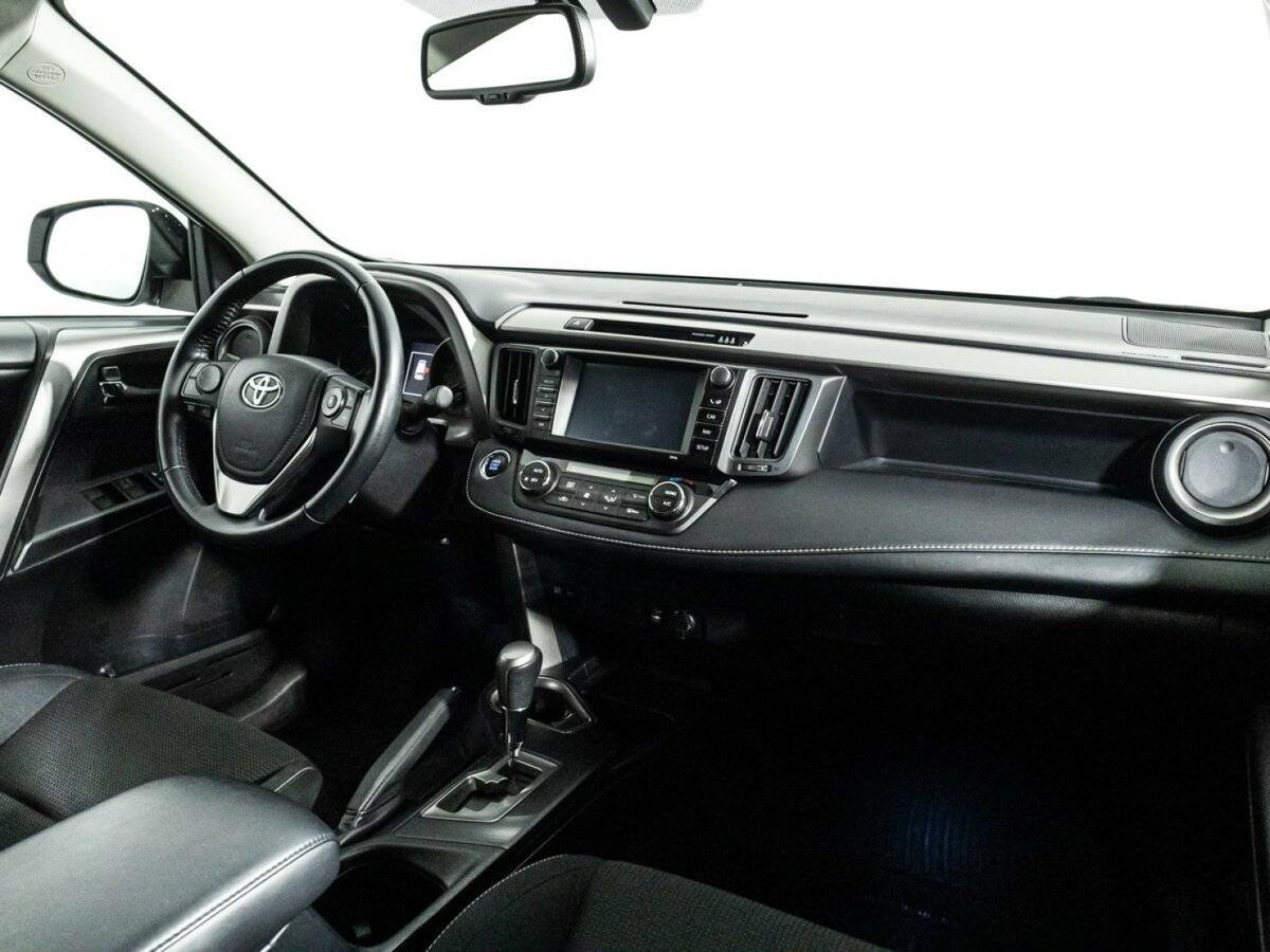 Toyota RAV4, 2019 Фото №9