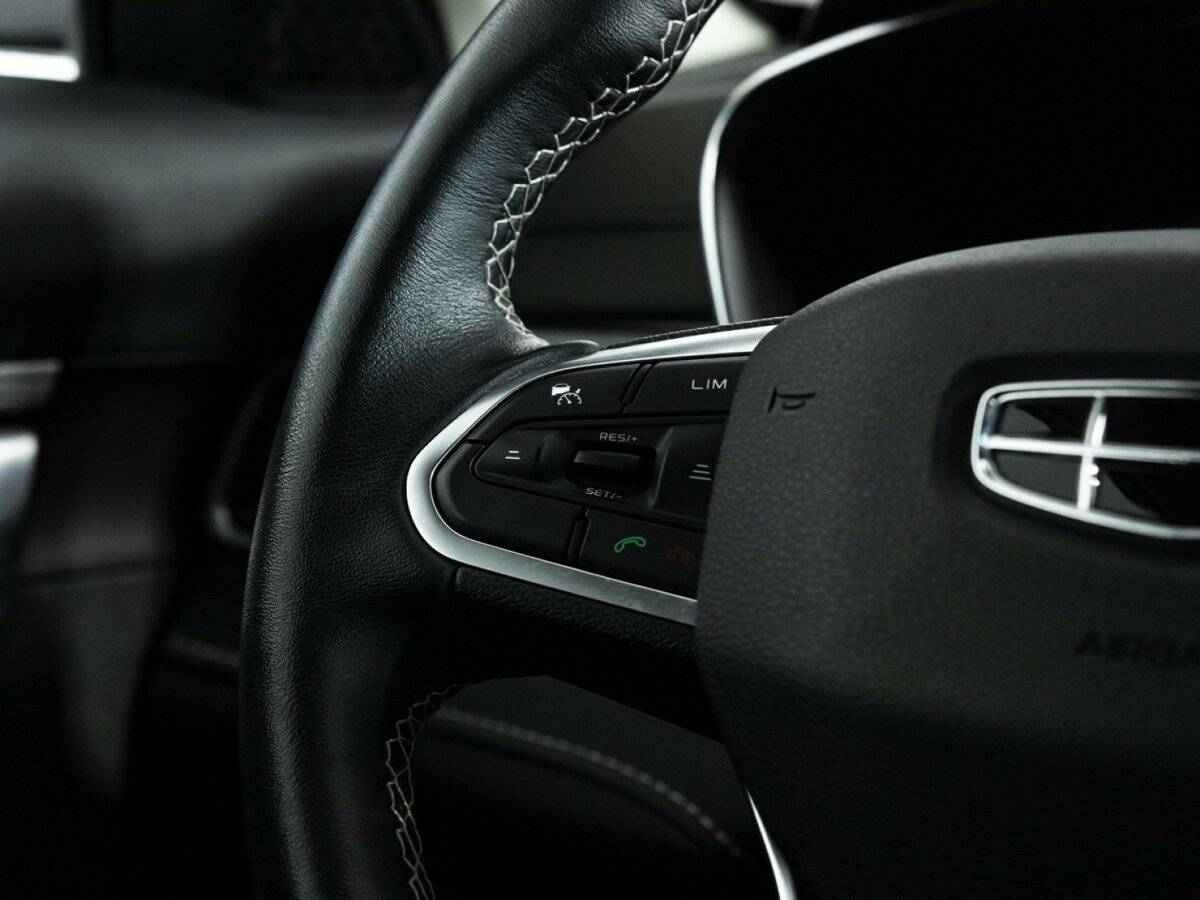 Geely Atlas Pro, 2022 Фото №25