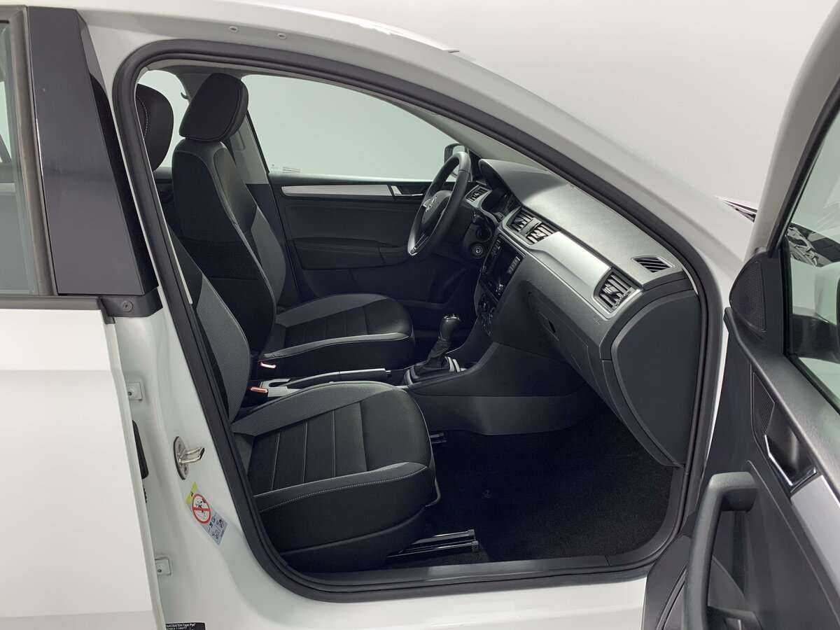 Skoda Rapid, 2019 Фото №15