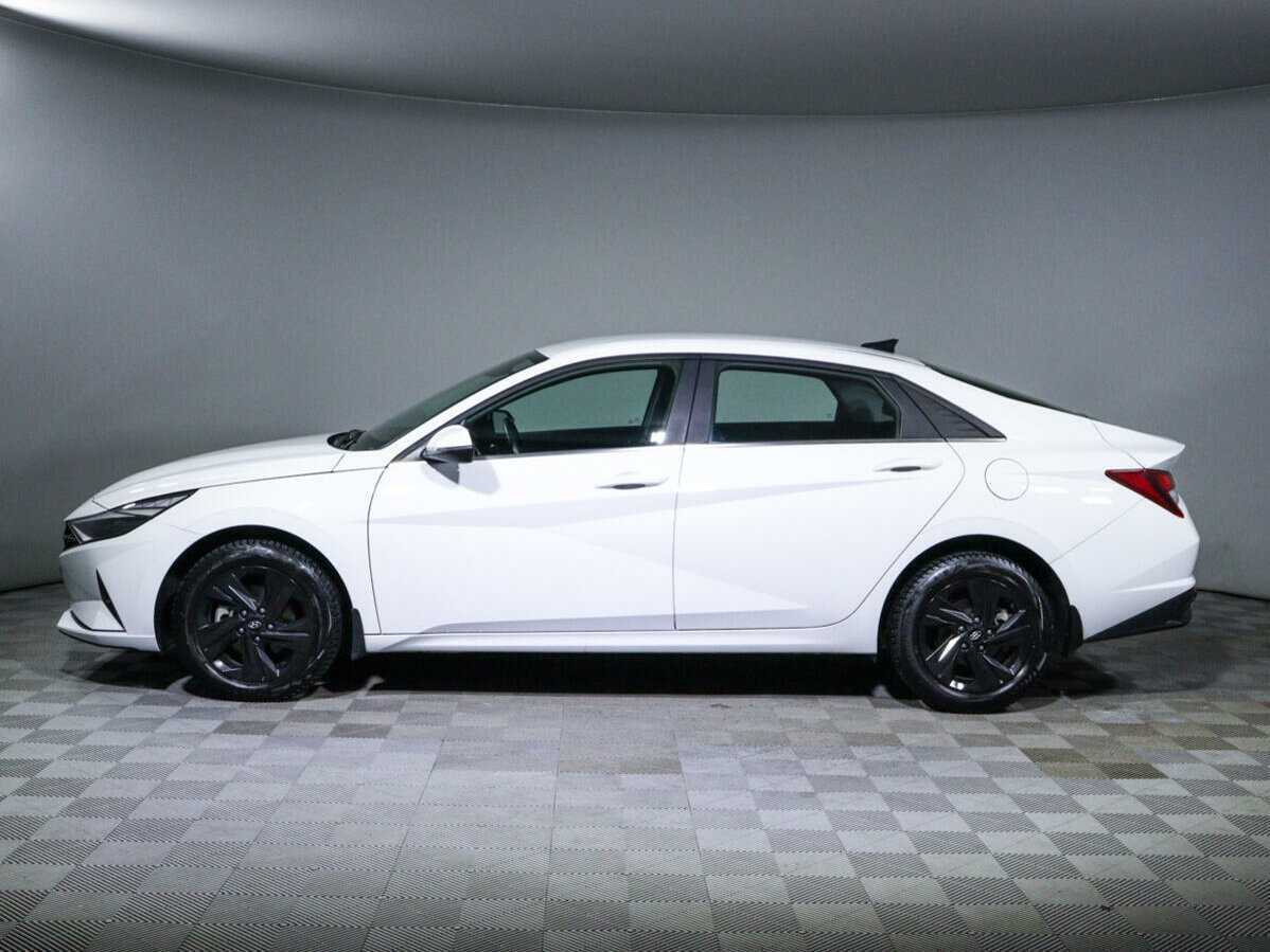 Hyundai Elantra, 2021 Фото №8