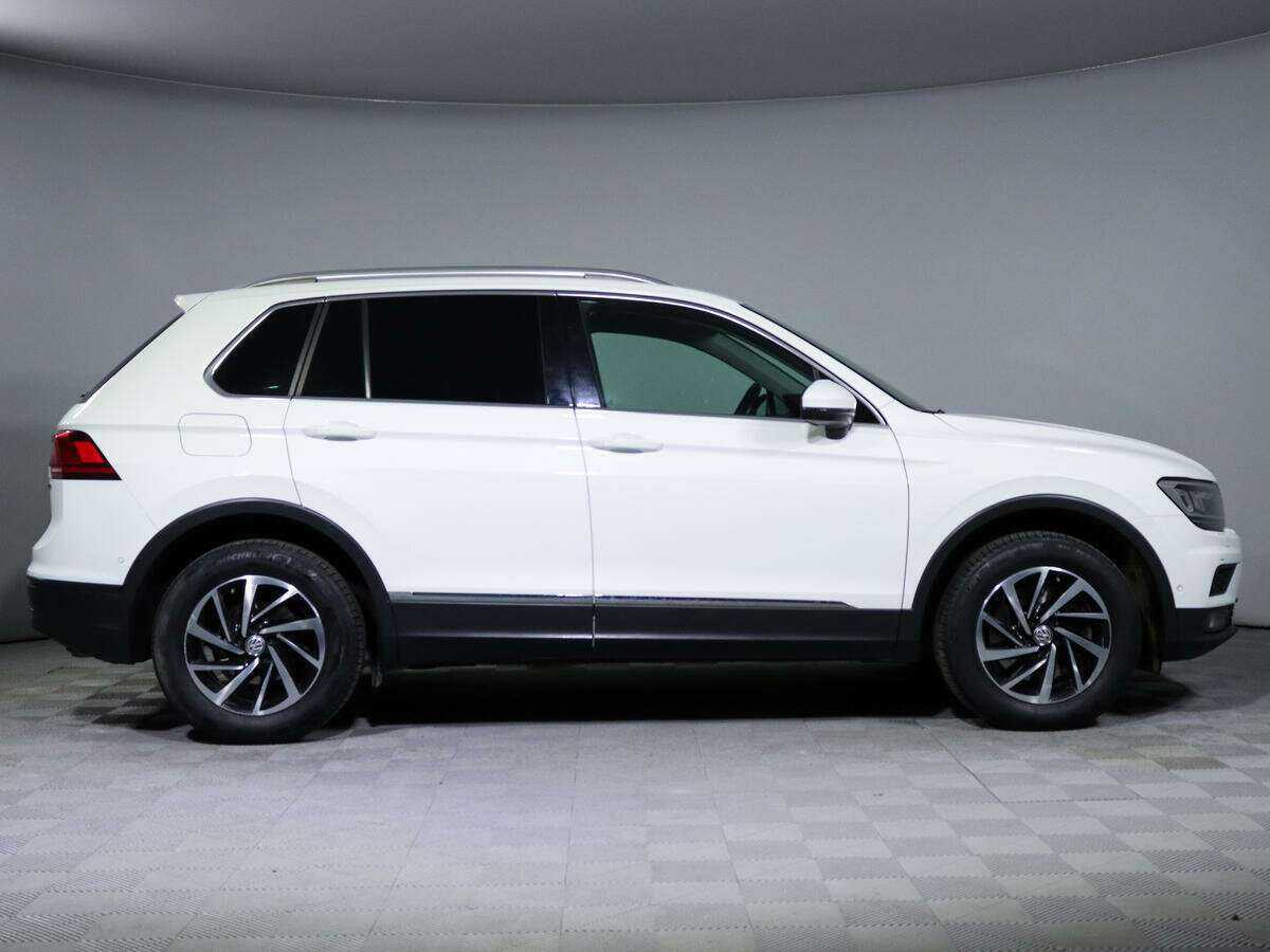 Volkswagen Tiguan, 2018 Фото №4