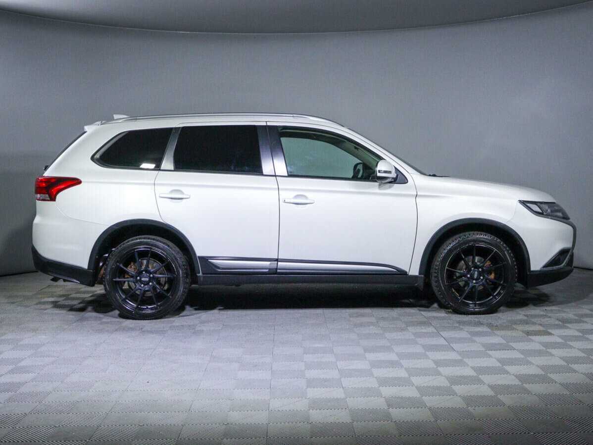 Mitsubishi Outlander, 2019 Фото №4