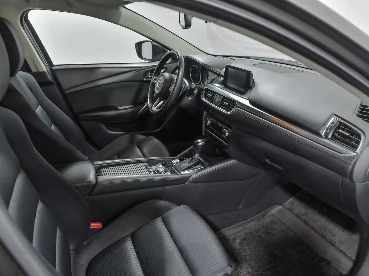 Mazda 6, 2018 Фото №17