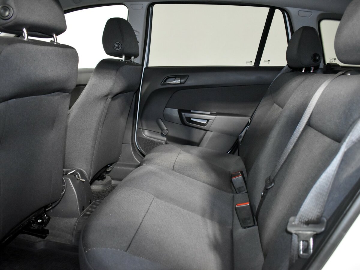 Opel Astra H Рестайлинг, 2013 Фото №10