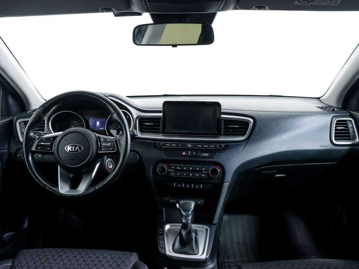 Kia Ceed, 2018 Фото №10