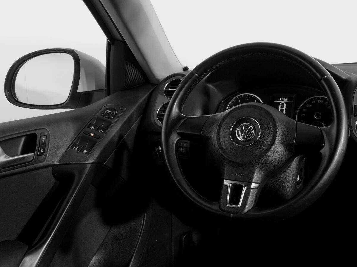 Volkswagen Tiguan, 2012 Фото №14