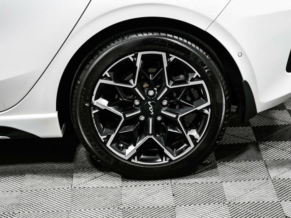 Kia Ceed, 2022 Фото №14