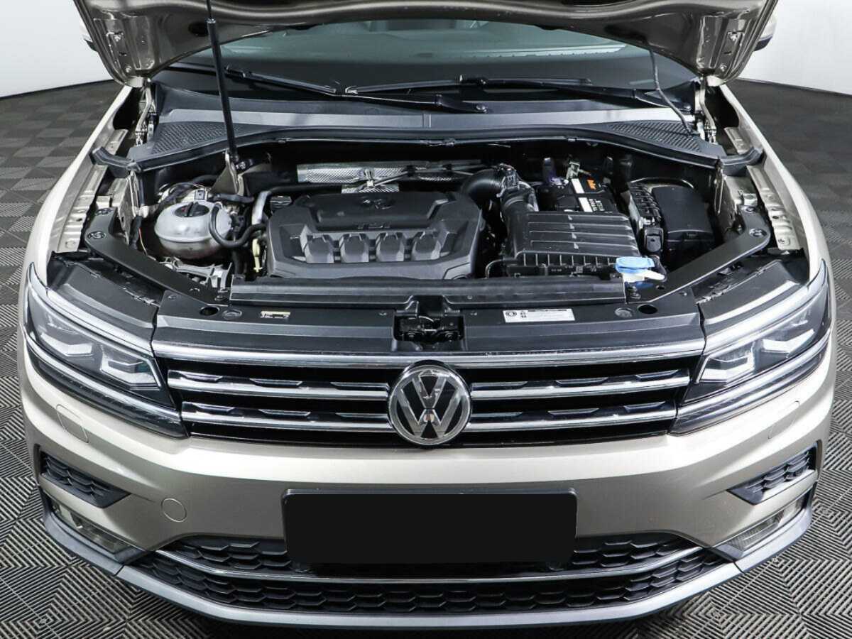 Volkswagen Tiguan, 2017 Фото №9
