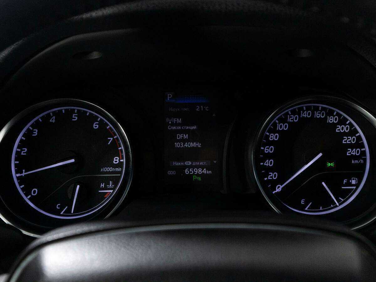 Toyota Camry, 2018 Фото №12