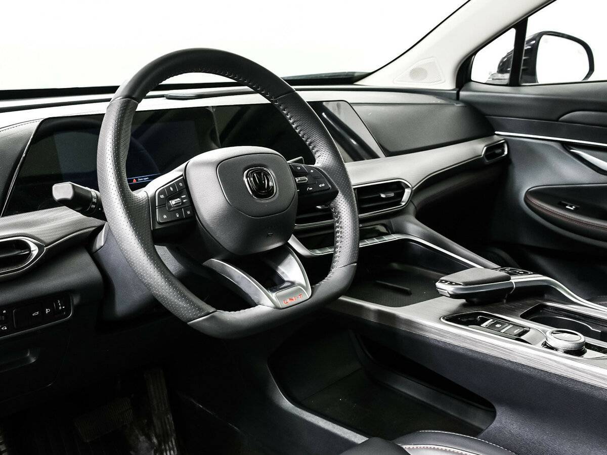 Changan UNI-T, 2023 Фото №12