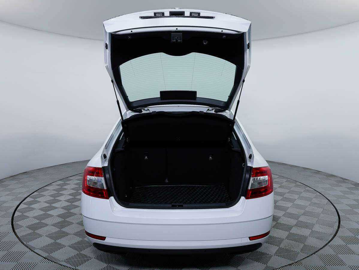 Skoda Octavia, 2018 Фото №6