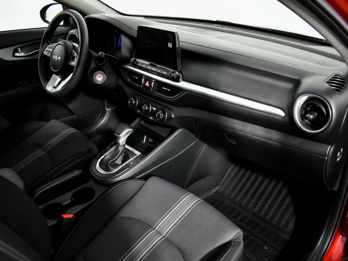 Kia Cerato IV Рестайлинг, 2021 Фото №13