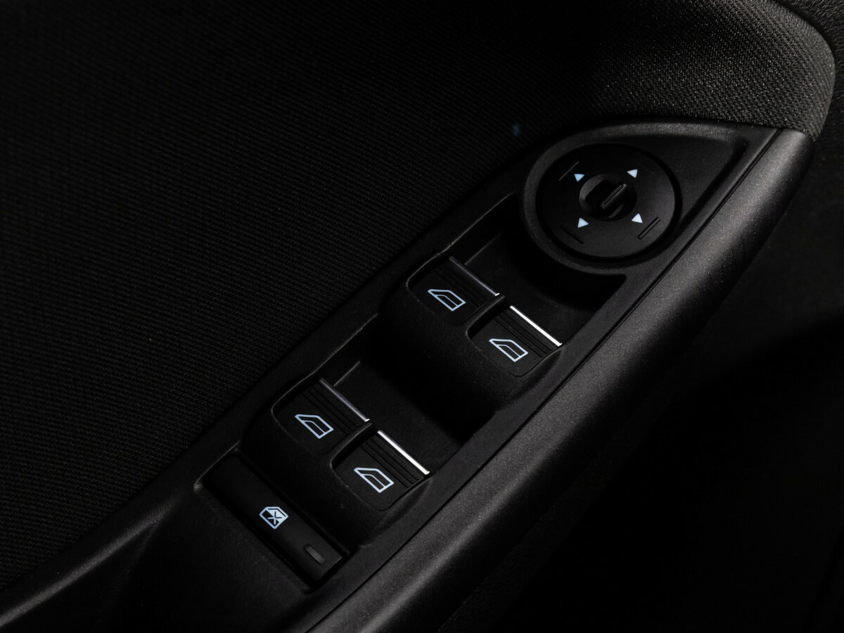 Ford Focus III Рестайлинг, 2017 Фото №12