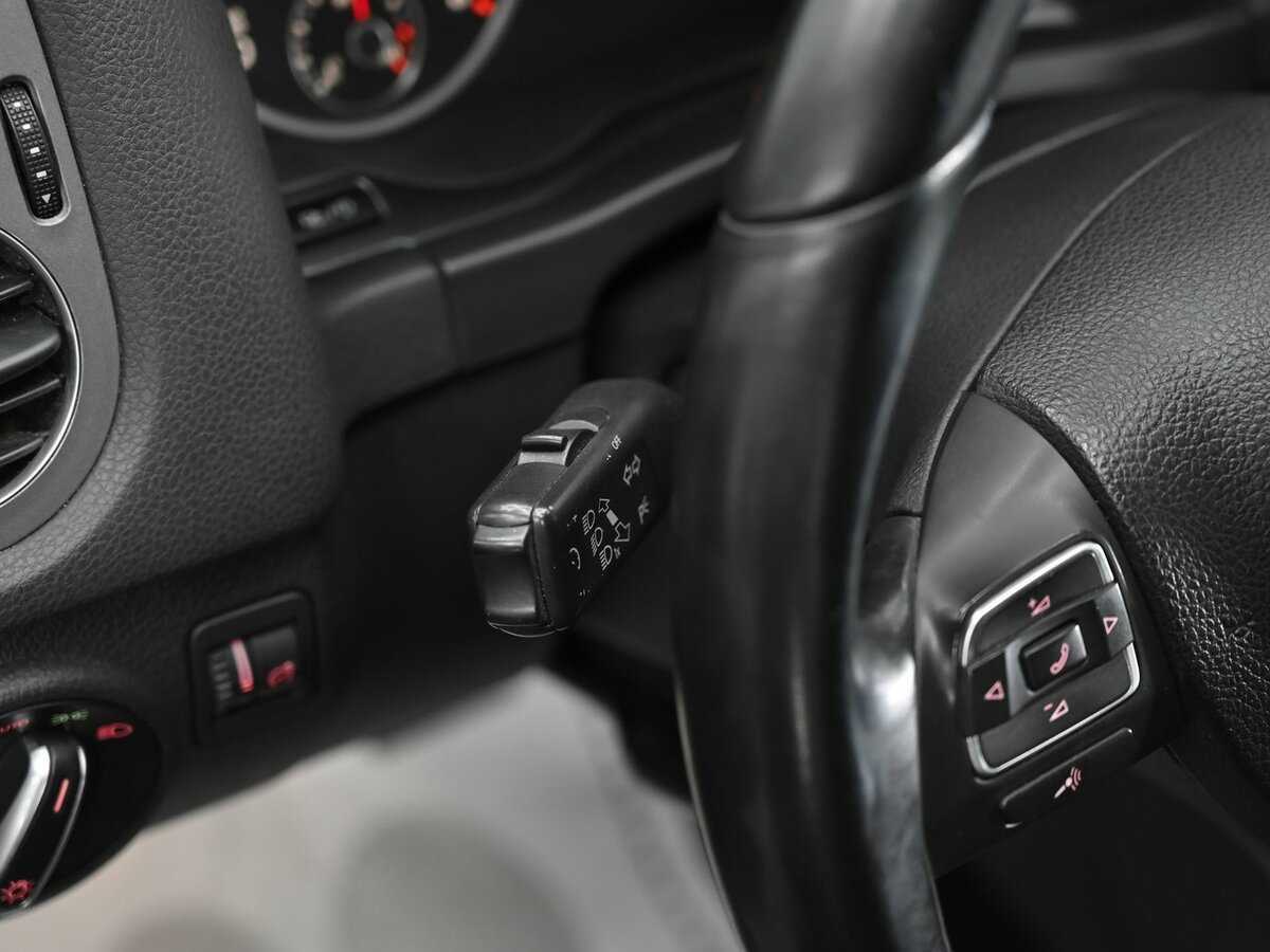 Volkswagen Tiguan, 2013 Фото №9