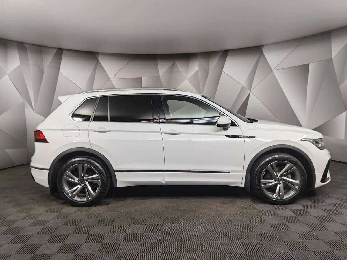 Volkswagen Tiguan, 2021 Фото №6