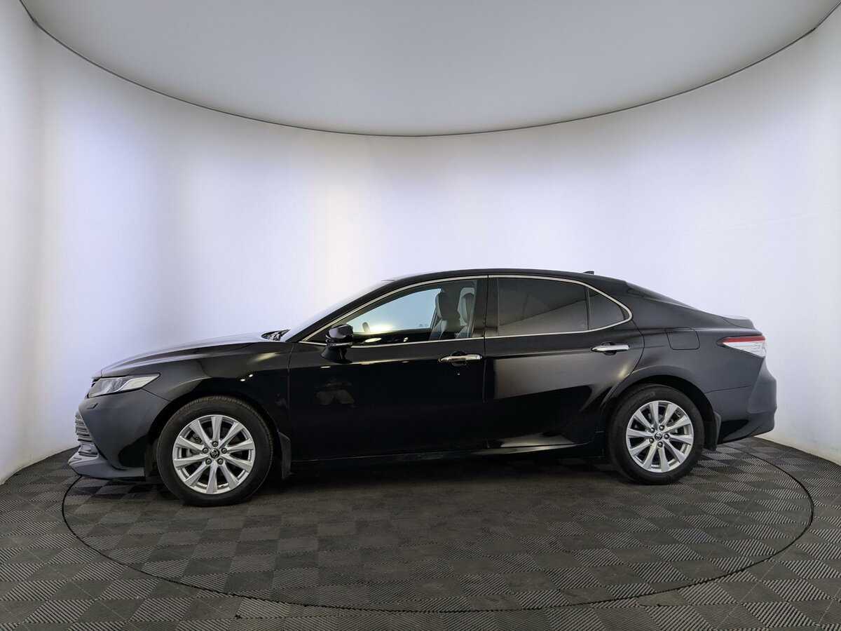 Toyota Camry, 2020 Фото №8