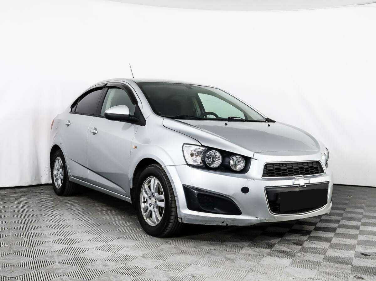 Chevrolet Aveo, 2013 Фото №3