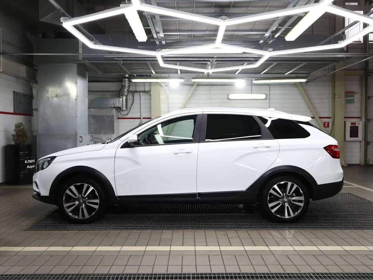 Lada (ВАЗ) Vesta SW, 2018 Фото №5