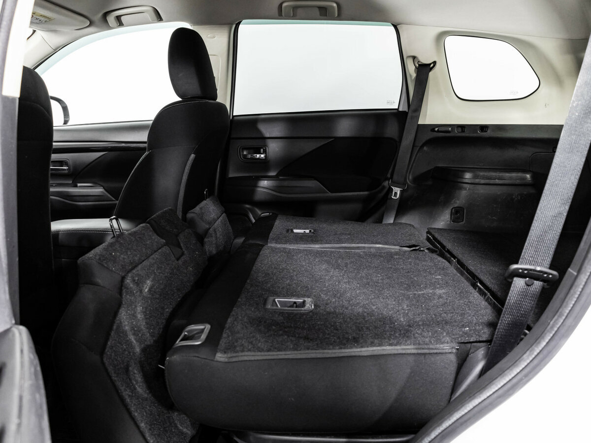 Mitsubishi Outlander III Рестайлинг 3, 2019 Фото №18
