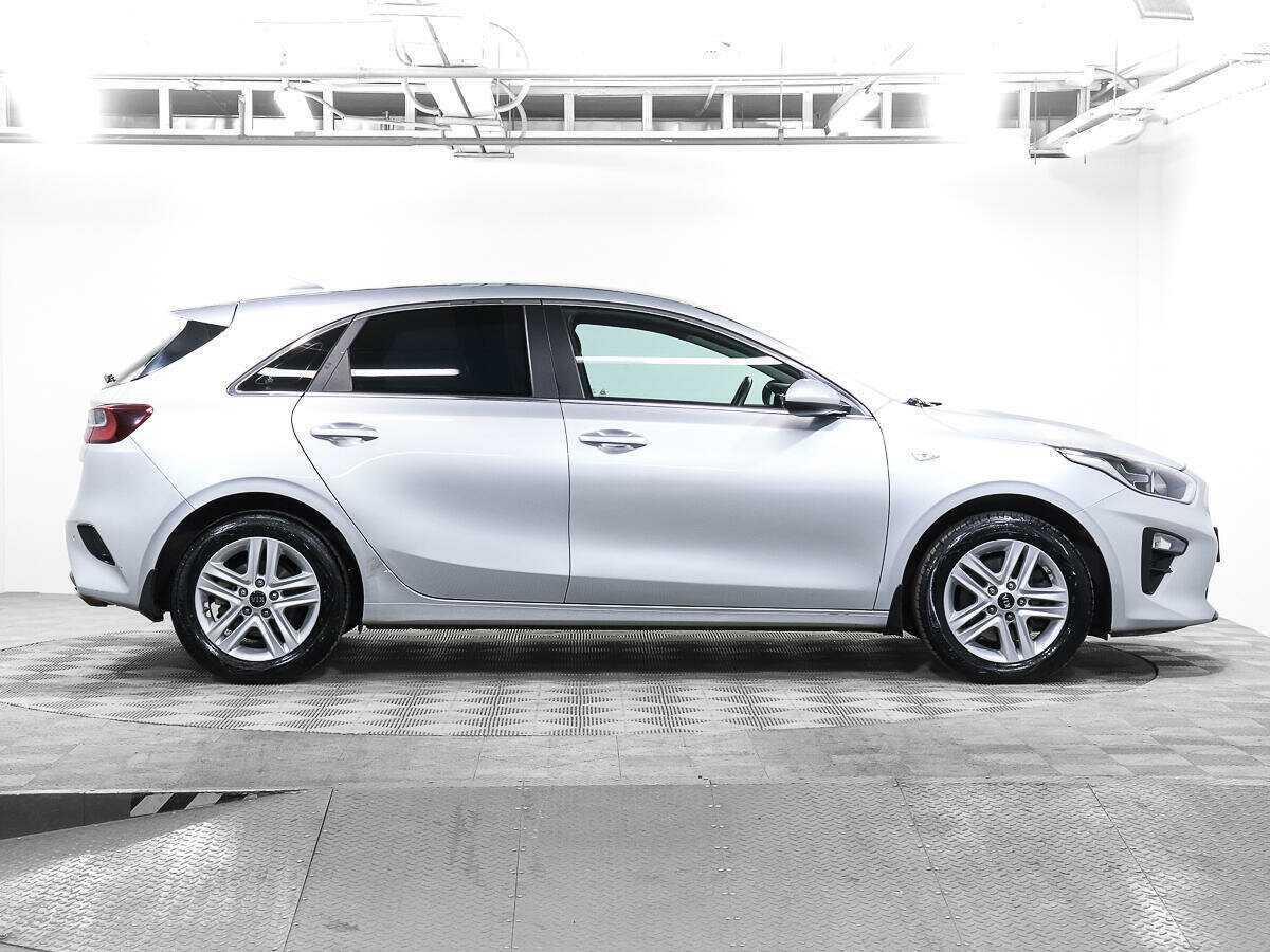 Kia Ceed, 2018 Фото №4