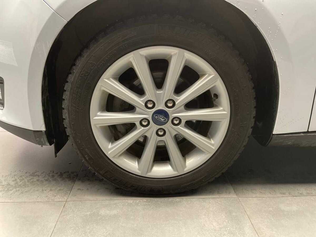Ford Focus, 2019 Фото №24