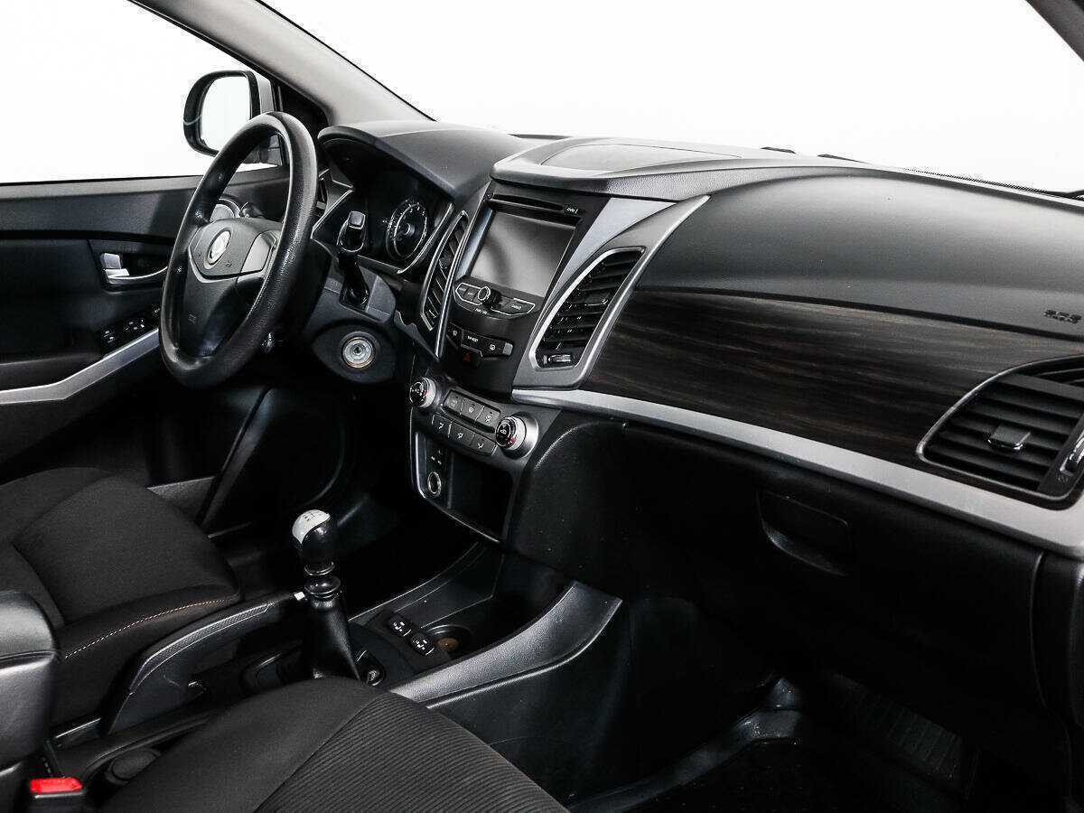 SsangYong Actyon, 2014 Фото №8