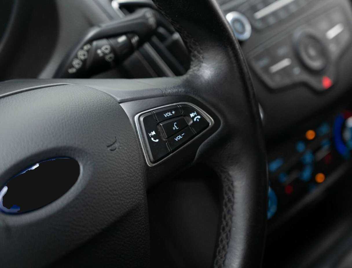 Ford Focus, 2017 Фото №15