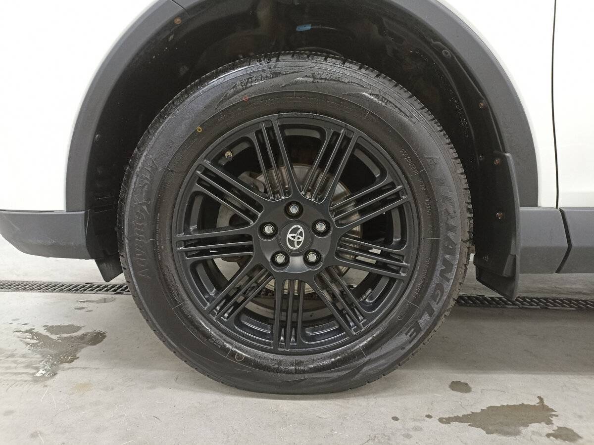 Toyota RAV4, 2017 Фото №18