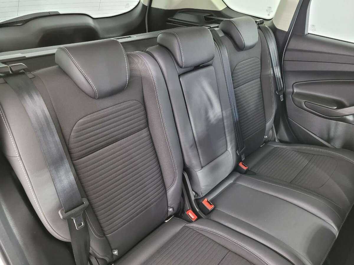 Ford Kuga, 2018 Фото №15