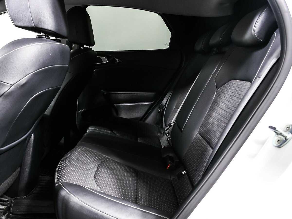 Kia XCeed, 2020 Фото №12