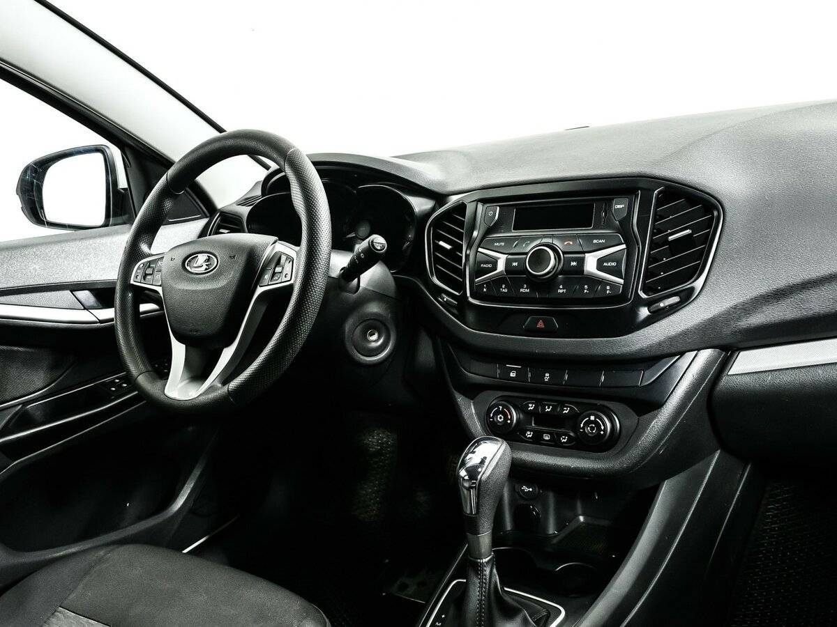 Lada (ВАЗ) Vesta SW, 2020 Фото №9